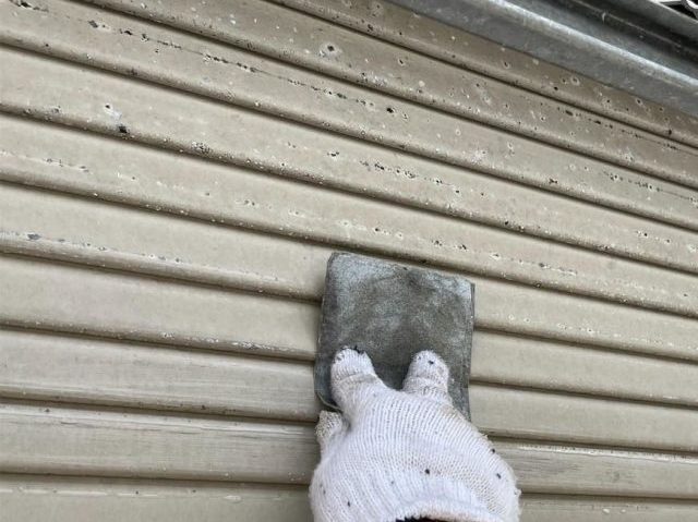 稲美町のシャッターのケレン